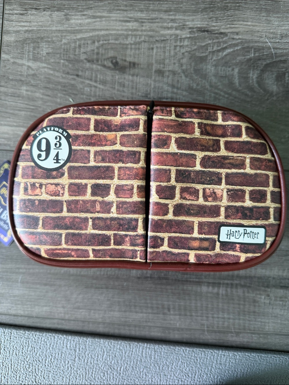 Harry Potter Brick Print Travel  cosmetic bag Platform 9 3/4 Design